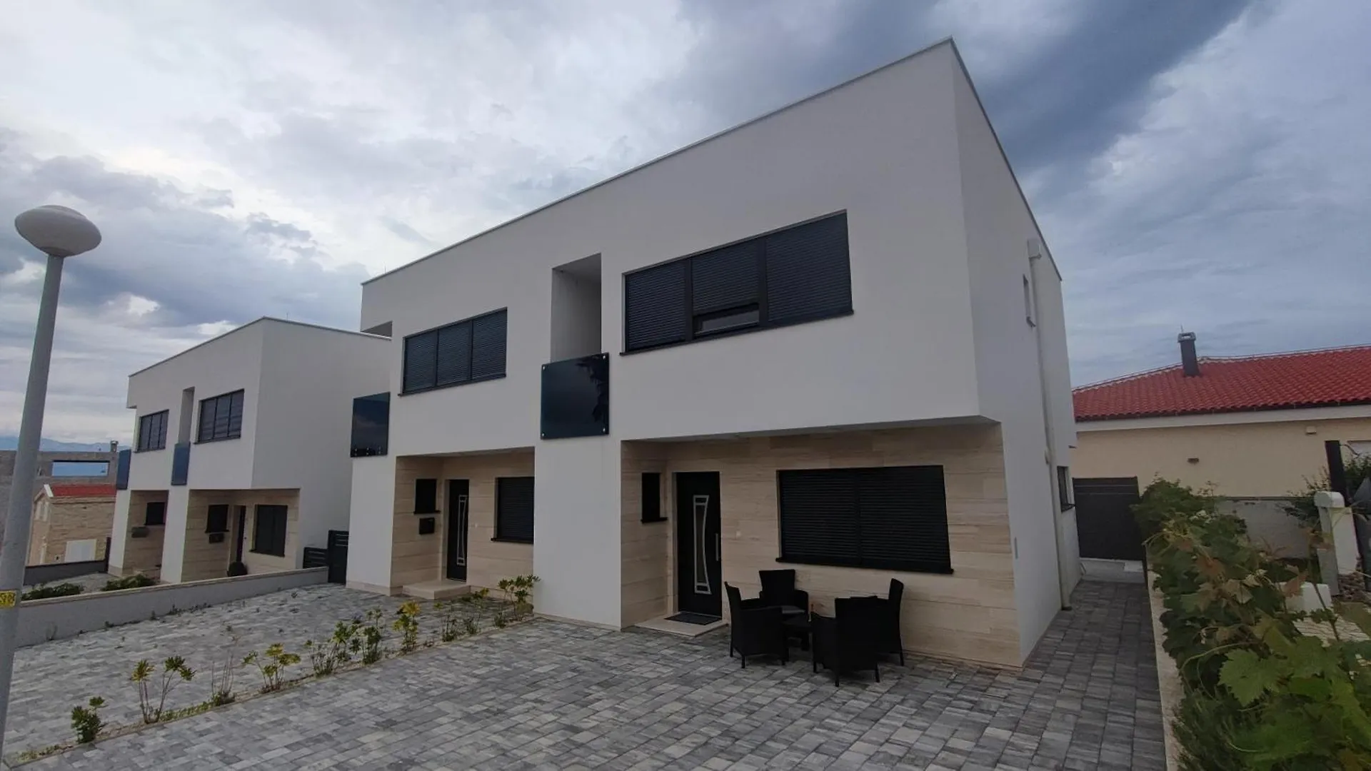 Villa Mamamia Vir